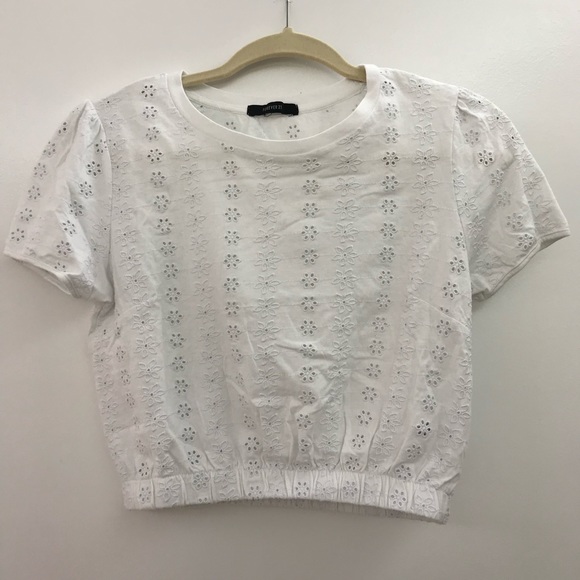 broderie anglais crop top, perfect for spring! - Picture 1 of 2